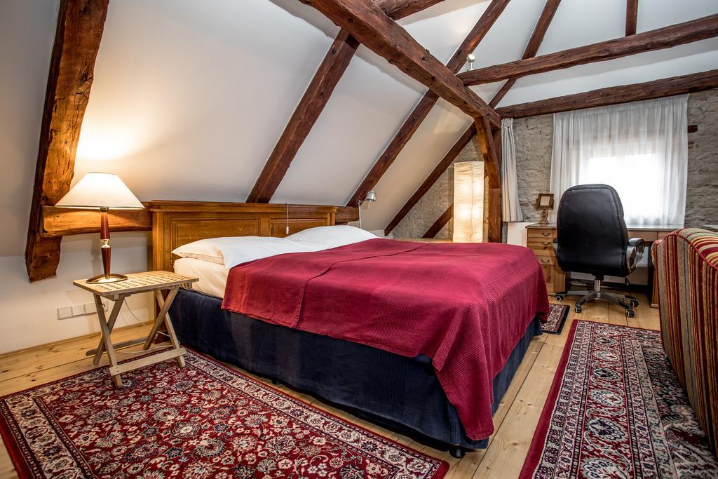 Hotel Dvur Hoffmeister Velke Cicovice Exterior photo